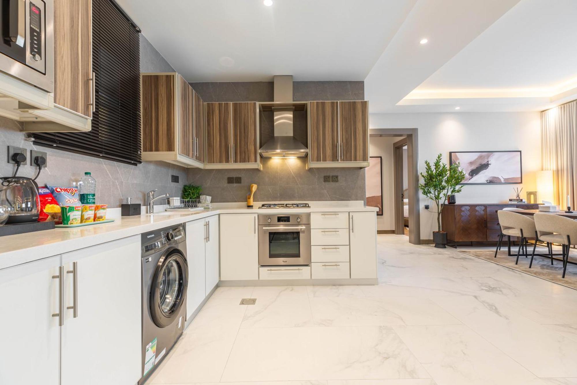 Luxury In Al Yasmin Apartment