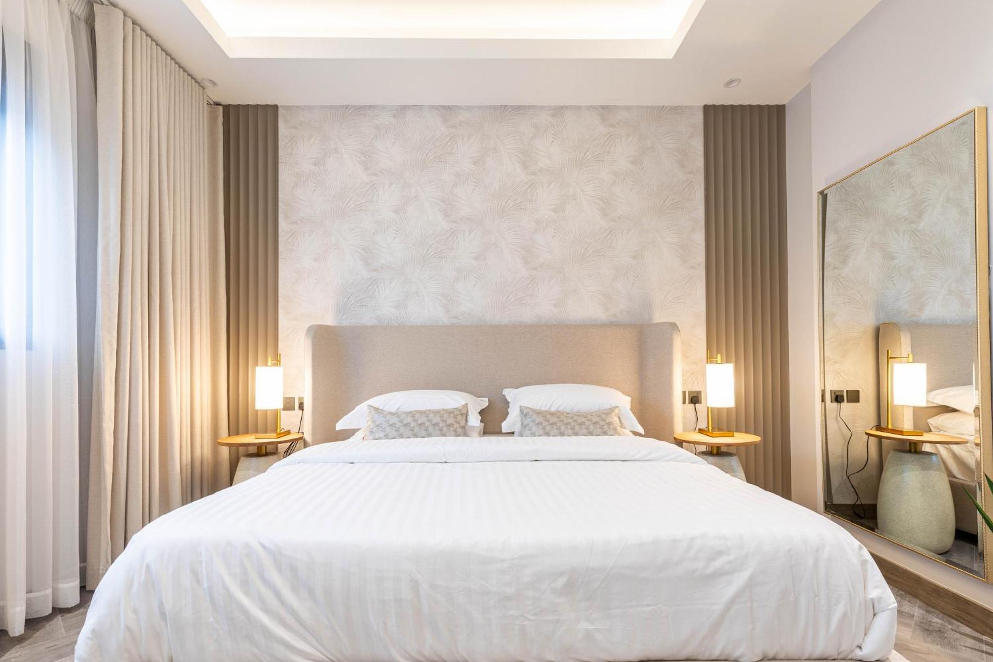 Luxury In Al Yasmin *