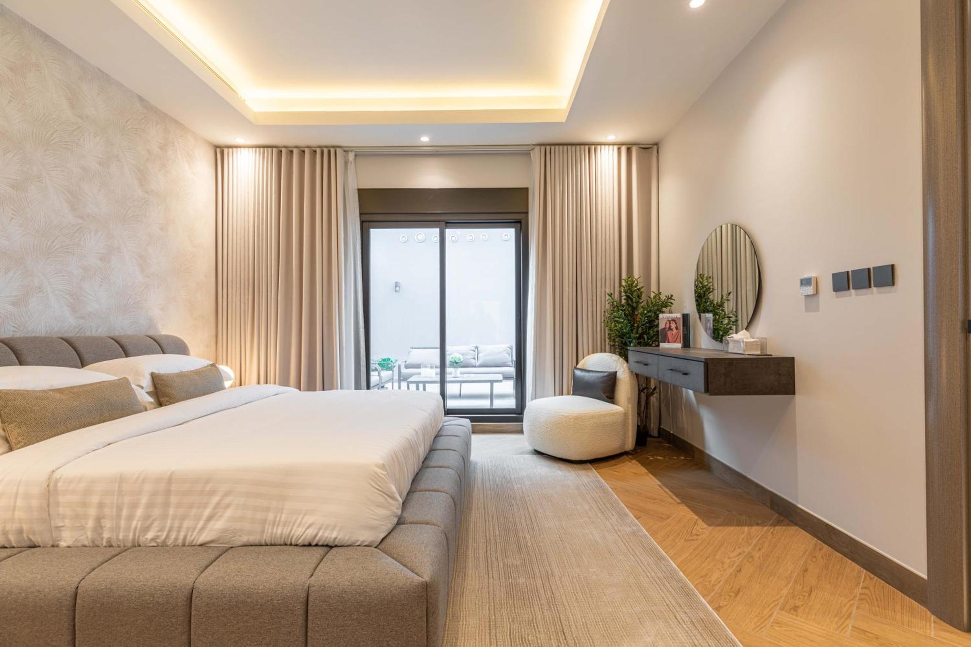 Luxury In Al Yasmin *