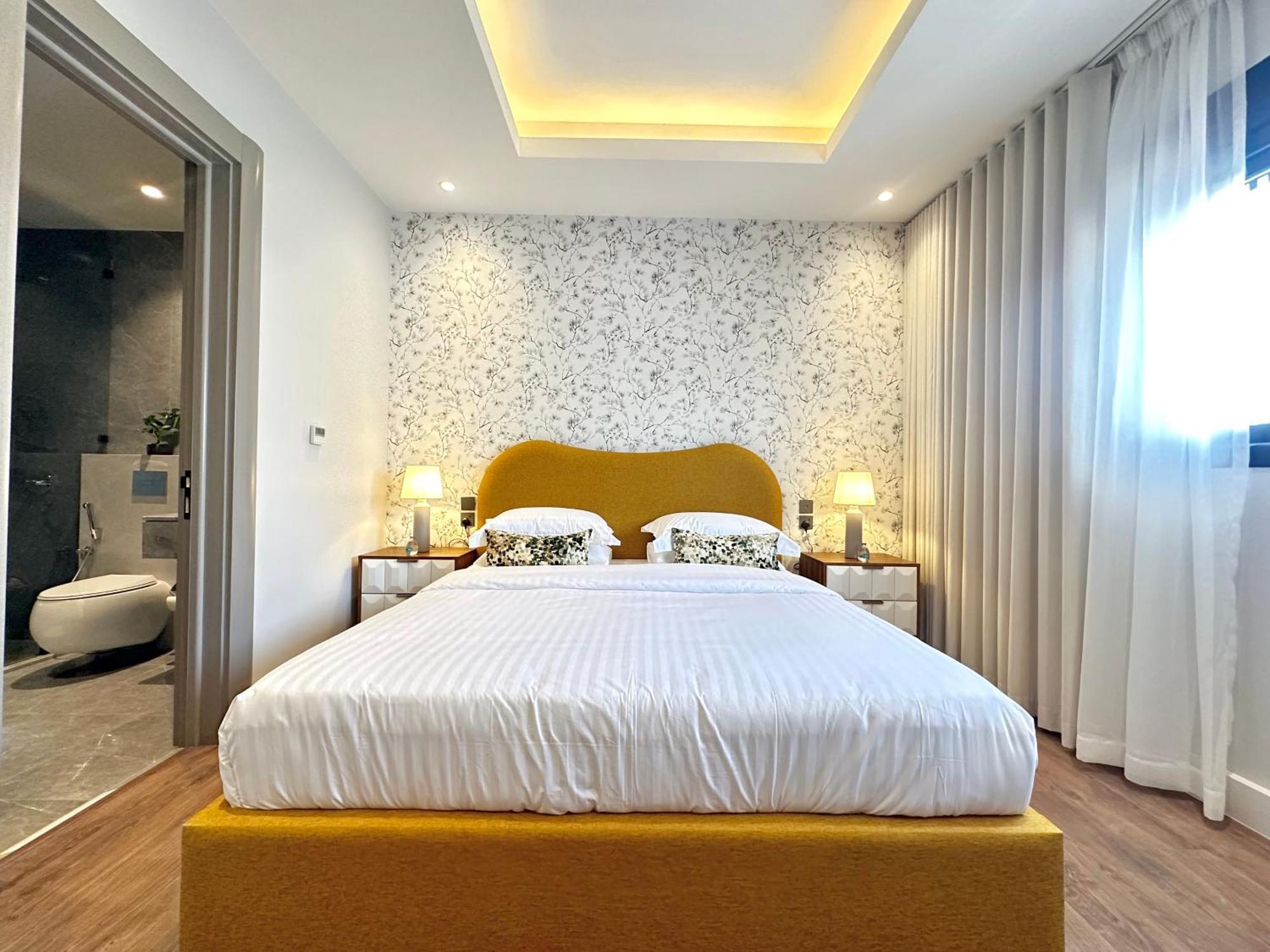 Luxury In Al Yasmin Apartment