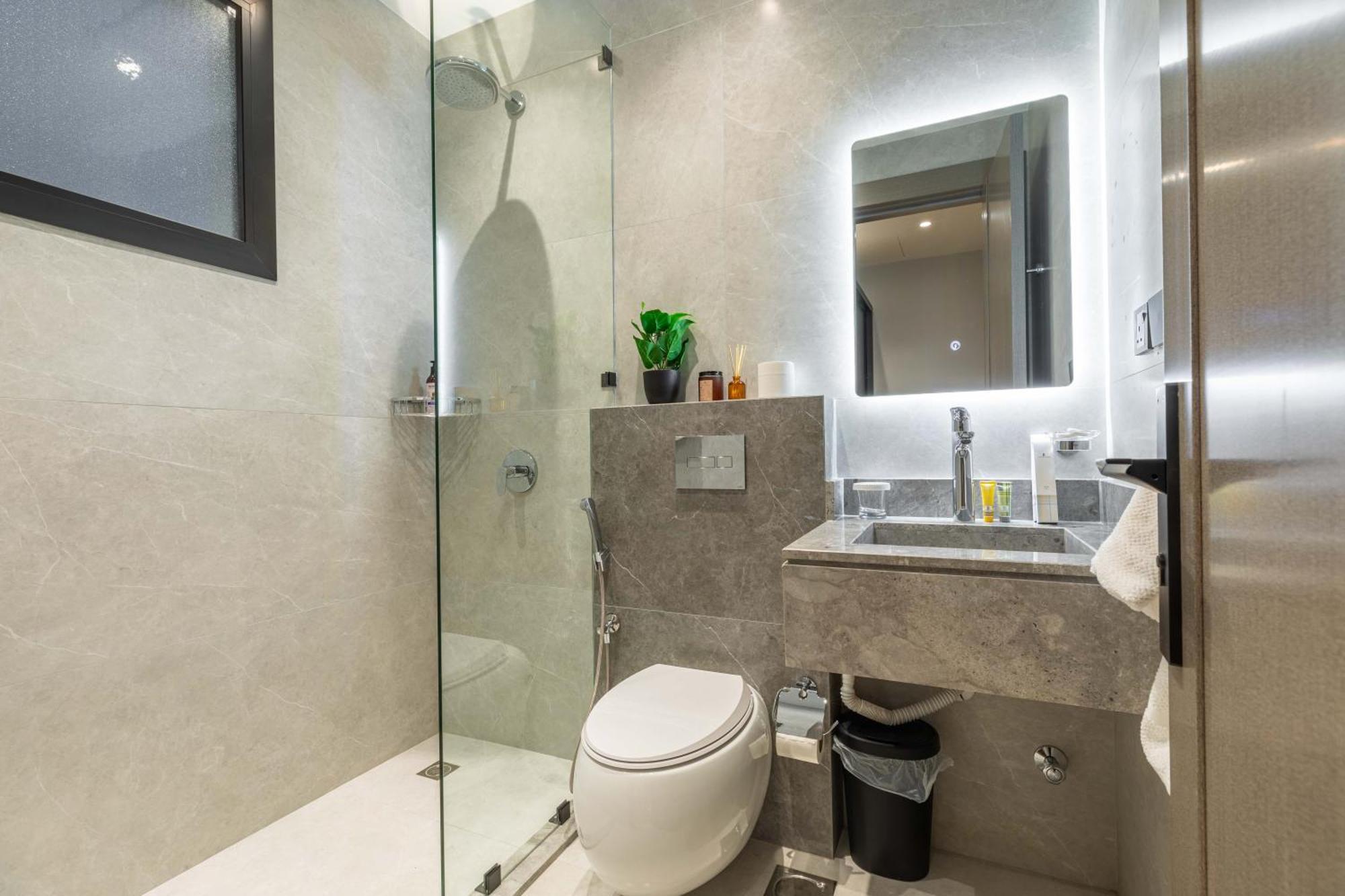 Apartment Luxury In Al Yasmin