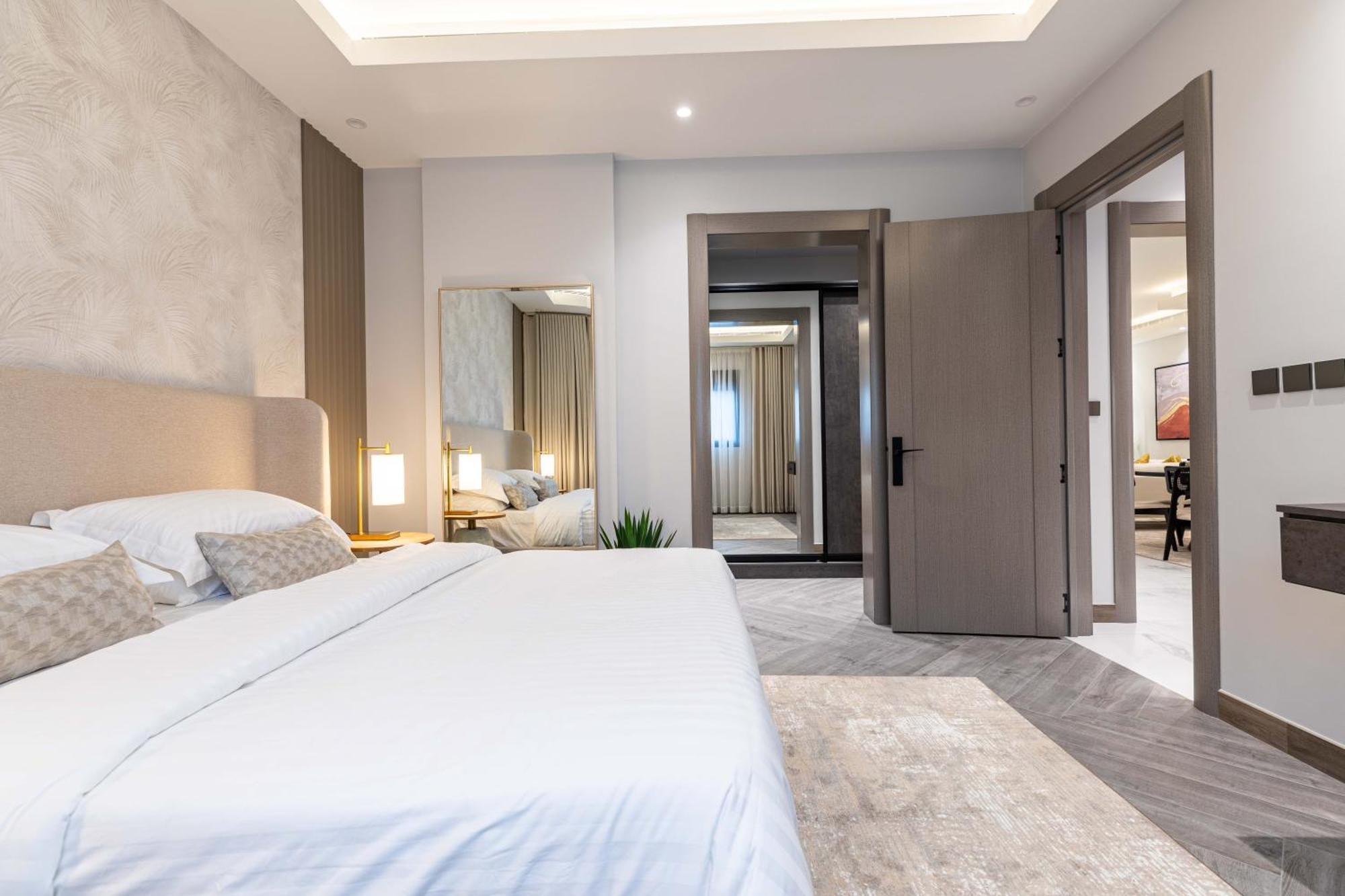 Luxury In Al Yasmin *