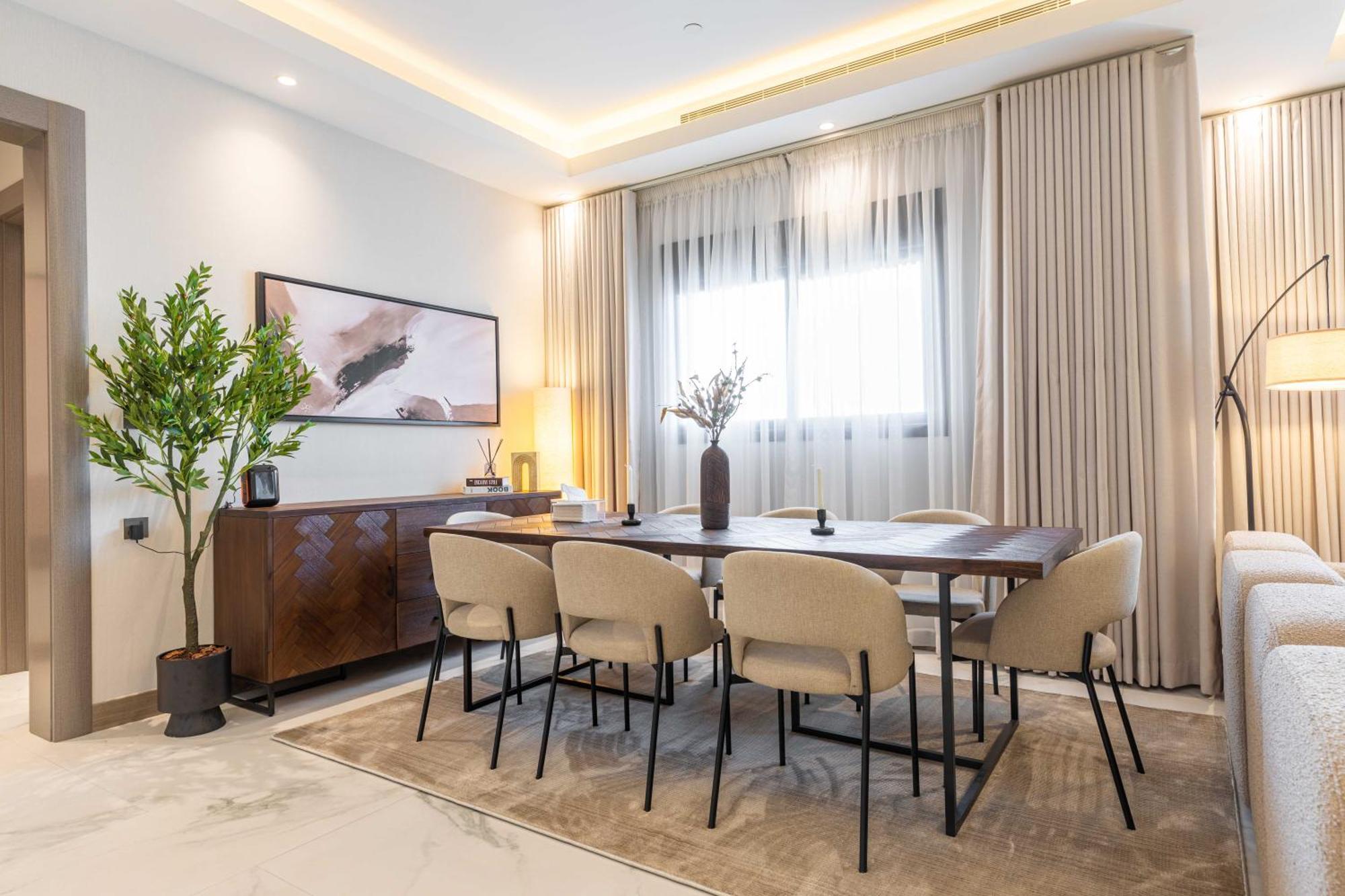 Apartment Luxury In Al Yasmin
